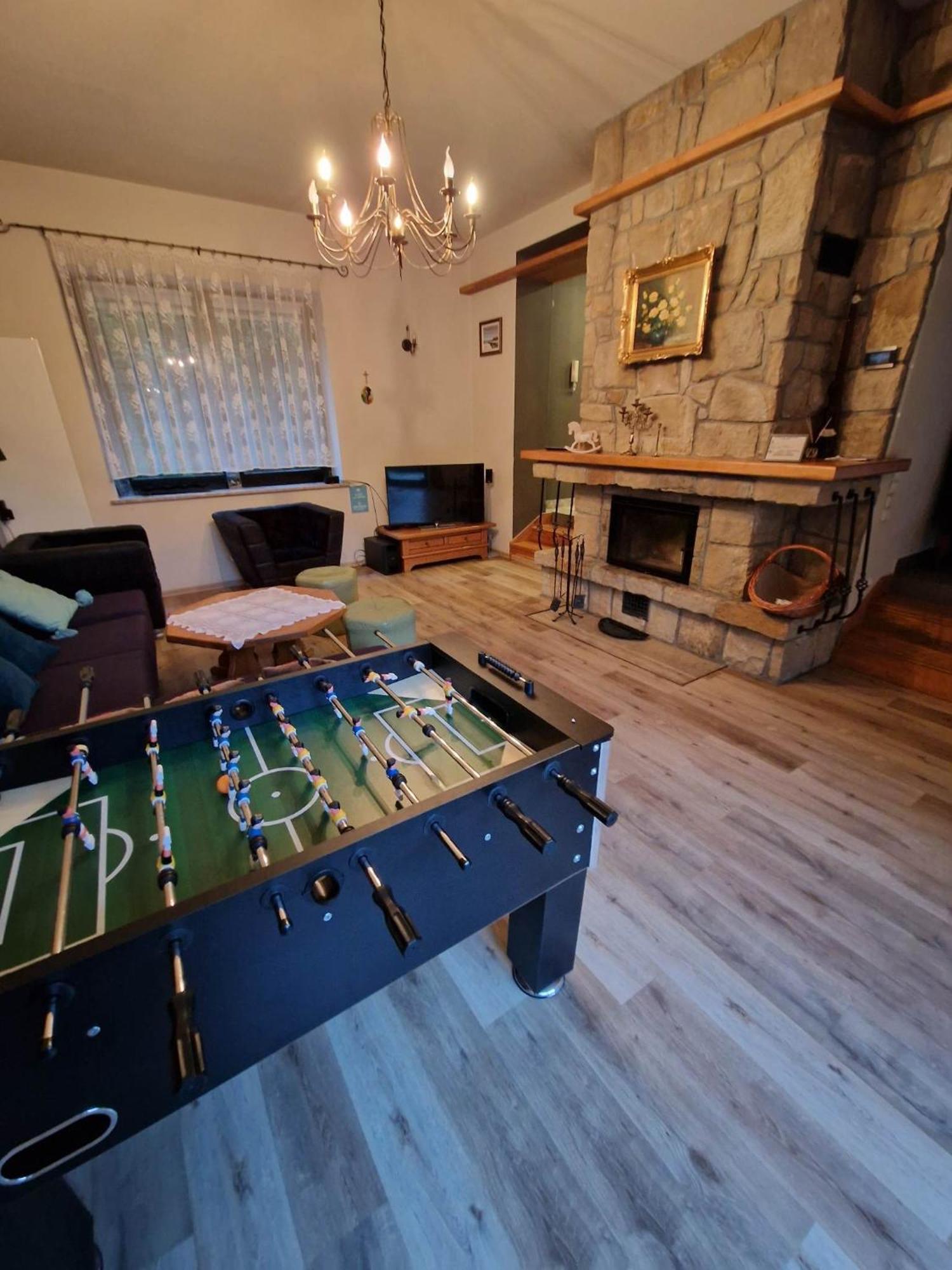 Villa Falsztyn Holiday Home ภายนอก รูปภาพ