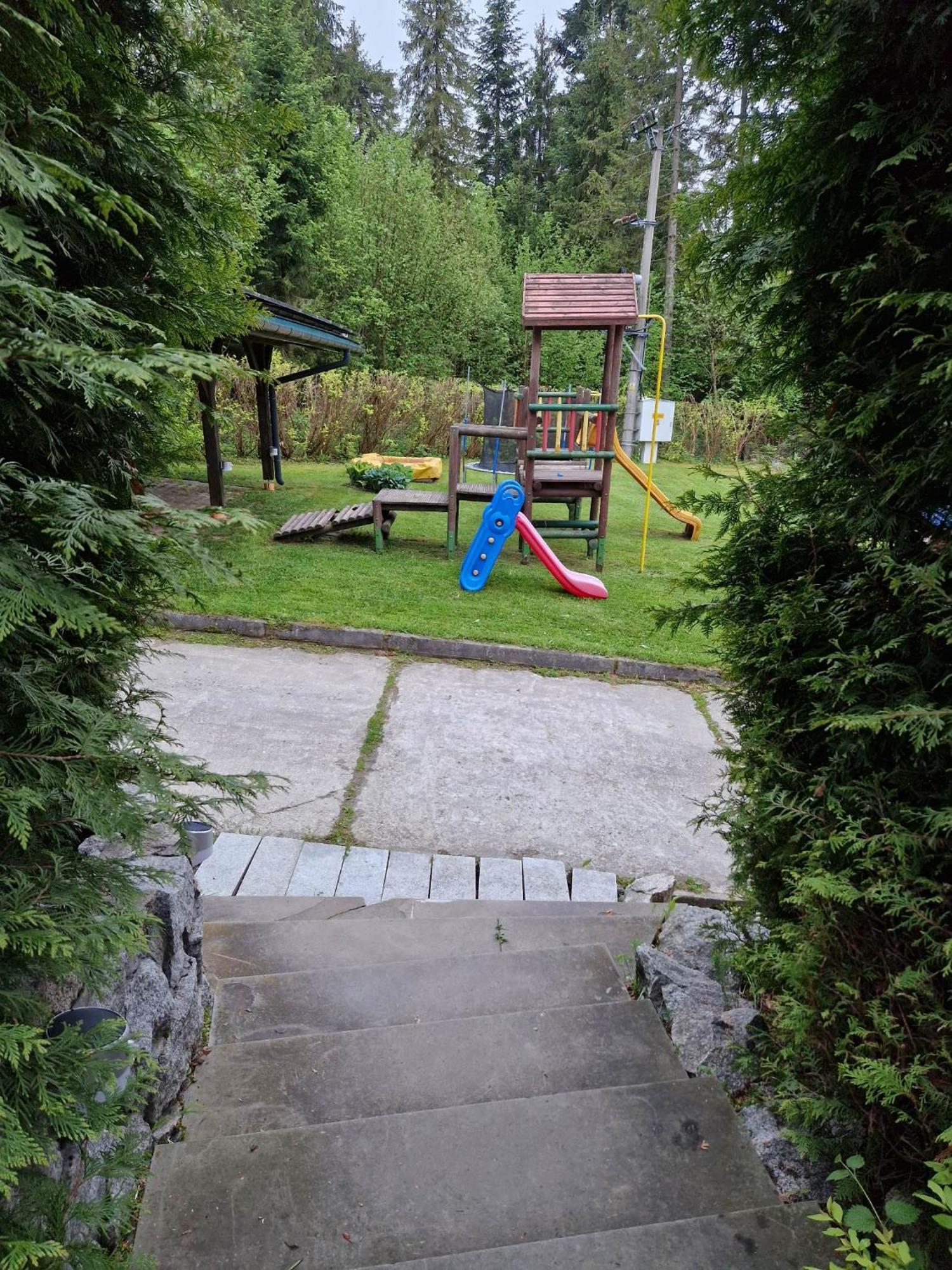 Villa Falsztyn Holiday Home ภายนอก รูปภาพ